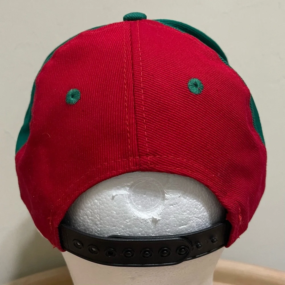 Merry Christmas Embroidered Snapback Hat 100% Cotton Festive Holiday Red Green - Picture 4 of 14